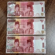 Terbaru!! Uang Soekarno Kuno 100000 Rupiah 2004
Non Bintik Sukarno