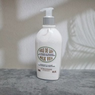 L0CCITANE Almond Milk Veil 240ml ล็อกซิทาน ครีมน้ำนมบำรุงผิวกาย อัลมอนด์ บอดี้ มิลค์ เวล 240 มล