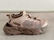 HOKA ONE ONE Hopara 沙色（Beige）戶外涼鞋