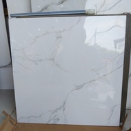 granit lantai/dinding 60x60 putih alur glosi/keramik list plint putih