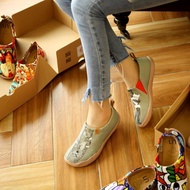 UIN fashion retro sports art casual sneakers travel shoes BEARHUG Artist Paint Women Canvas Shoes No