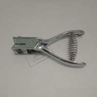 KW-Trio Slot Punch KW09772