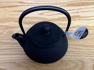 日本製 岩鋳 Iwachu 急須 0.32L 南部鉄器 黒色 南部鐵器鐵茶壼