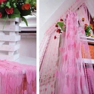 String heart curtain