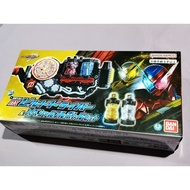 (Stock Sedia Ada)Bandai Kamen Rider Build DX Build Driver & DX Gold Rabbit Silver Dragon Full Bottle