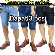 Men's JEANS shorts ONE PACKAGE CONTAINS 3 pcs ADULT MEN'S JEANS SHORTS (3 pcs)