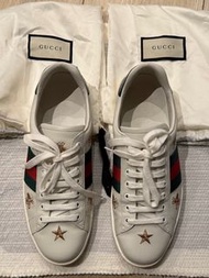 Gucci Ace 蜜蜂星星刺繡休閒鞋 （7.5  42)