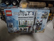 LEGO CREATOR 10243