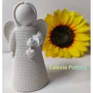 Aesthetic Angel with Heart Figurine Cute Angel Statue