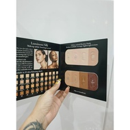 Sample Sample of Gio A mani Lum inous Si lk Foundation 8-panel Foundation
