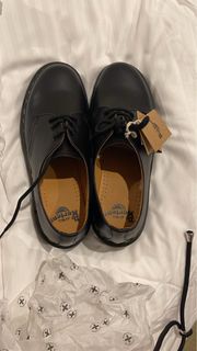 Dr. Martens 1461 黑色皮鞋