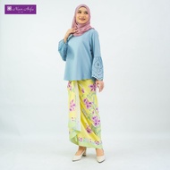 Batik pastel Noor Arfa Pareo | Baju kurung | batik viral | kain pasang | muslimah | Ready Stock | sarung batik