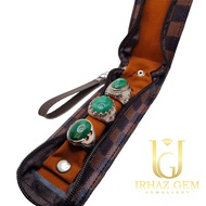 Exclusive LV finger slot ring case