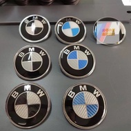 Xiaoxue の BMW Carbon Fiber Car Logo/Hub Cover Logo/Tail Logo/Sports Logo/BMW BMW Modified Black Whit