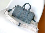 💜LV LOUIS VUITTON keepall 25 牛仔布 猴子包 手提 單肩 斜挎包  Portable Shoulder Crossbody Bag