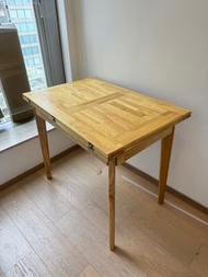 北歐實木折疊餐桌Table