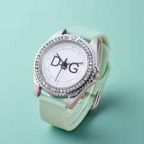Luxury Brand DQG Women's Watch Leather Strap Rhinestone Inlay Dial Fashion Quartz Watch for Women Gi