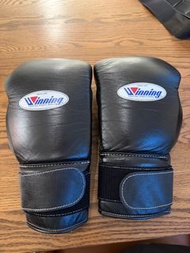 Winning Boxing Gloves 14oz Black