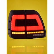 BONINGYU | ชุดไฟท้ายพร้อมสัญญาณเลี้ยว LED แบบไหลสำหรับ LC100 Toyota Land Cruiser