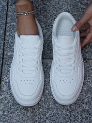 女款白色休閒運動鞋,學生新品,適用於春夏季,36-42大尺寸