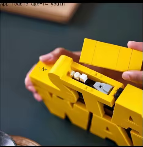 Moc cosmic battle logo, 3D three-dimensional ornaments men's and women's children's assembly blocks 