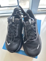 HOKA CLIFTON 11 GTX WIDE
