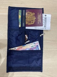 LeSportsac 彩色間條銀包附孭帶