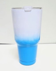 帳號內物品可併單限時大特價     藍白漸層色304不鏽鋼冰霸杯900ml大口徑飲料杯Stainless steel ceramic flask保冷杯隨手杯保溫杯