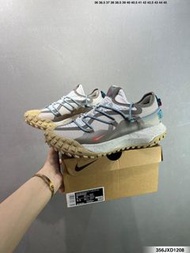 Nike ACG Mountain Fly Low “Fossil Stone” 登山鞋