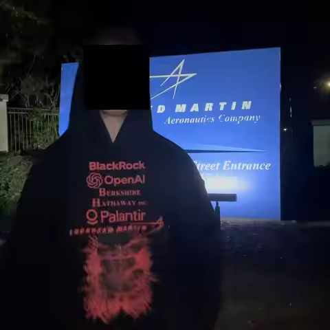 Mens Black Graphic Pullover Hoodie with Red Rock Style Print for American Street Urban Wear Niche Yo