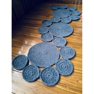 Crocheted Table Runner (Table Runner Kait)