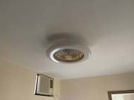更換圓形吸頂燈風扇