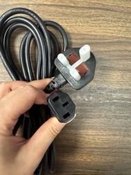 Power cord 電源線 / 電腦線