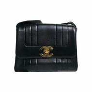 Chanel 雙C貝嫂扣方胖子肩背包
