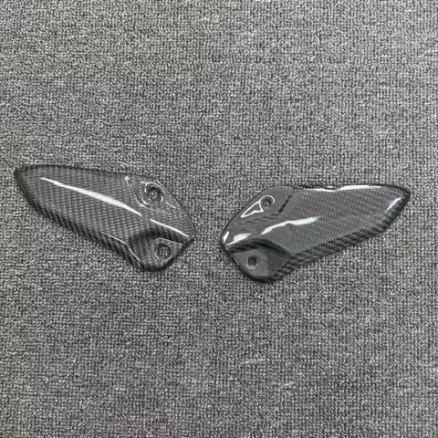 Motorcycle 3K Carbon fiber Foot Pedal Heel Guard Plates For Kawasaki Ninja ZX-4R ZX-4RR ZX4R 2023-20