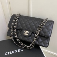 Chanel classic flap medium cf 25 黑銀 牛皮 魚子醬 荔枝皮