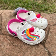 CROCS Fun Lab Unicorn Clog รองเท้าลำลองเด็ก Crocs (เด็ก) Lite-Ride Kids งานพรีเมี่ยม สำหรับเด็ก