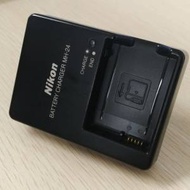 Nikon MH-24 原廠充電器, D3100, D3200, D3300, D3400, D5100, D5200, D5300, D550...