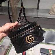 GUCCI 迷你圓筒後背包