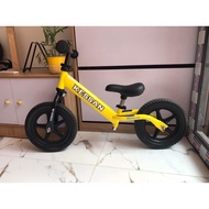 Kessan balance bike 2 years