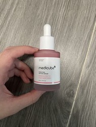 Medicube 嫩粉胜肽精華