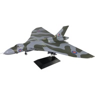 Pit Road 1/144 SN Series British Air Force Strategic Bomber Vulcan B.2 Model SN28