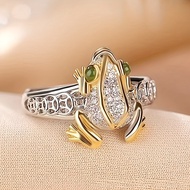 Cincin Katak Koin Kuno Dua Warna dengan Mata Zamrud & Berlian - Desain Retro Eksklusif Simbol Kekaya