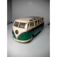 Diecast KINSMART, 1962 VOLKSWAGEN CLASSICAL BUS 1/24 LOOSE JUNK SECOND!!!