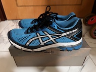 Asics GT-1000 跑鞋