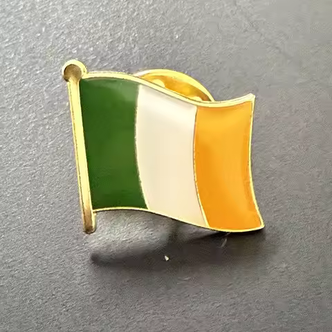 Ireland Flag Badge Pin Lapel Pin Badge for Backpack