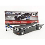 Jada Toys 1: 24 Scale Animated Series Batmobile Diecast Vehicle with Batman Figure Black