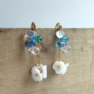 Aiyana 水滴珠系列 貝殼花 天然淡水珍珠 琉璃 耳環 - 耳針/耳夾
