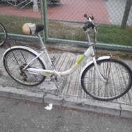 24吋淑女單車Bicycle whats app6532 2359 有配額回覆限制 所以未必能夠立即回覆 歡迎直接聯絡