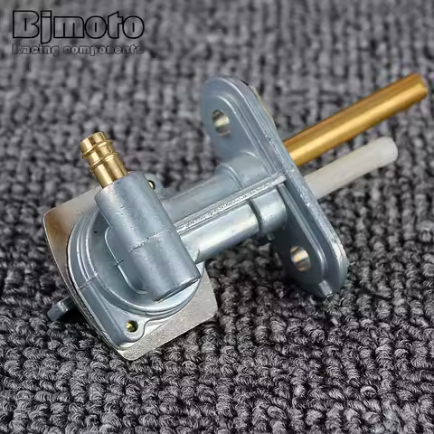 Gas Fuel Petcock Tap Valve Switch Pump For Kawasaki KDX 200 KLX 250 KLR250-D22 KLX 300 Bayou KLF 300